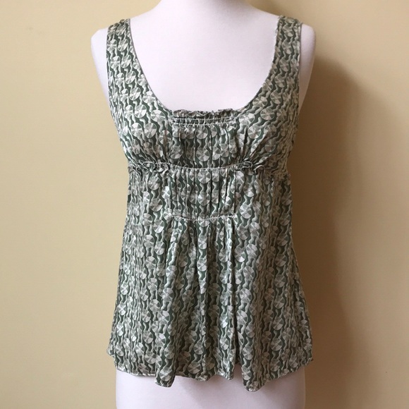 Max Studio Tops - Max Studio 100% Silk Green Pattern Tank Top
